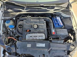 Volkswagen Scirocco Scirocco (137/13AD), Hatchback 3-drs, 2008 / 2017 1.4 TSI 160 16V picture 10