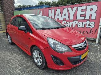krockskadad bil auto Opel Corsa 1.4 16v 2012/11