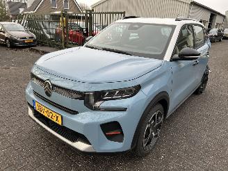 Unfallwagen Citroën  E-C3 Plus Comfort Range   44kWh  Automaat   ( 3647 Km ) 2025/8