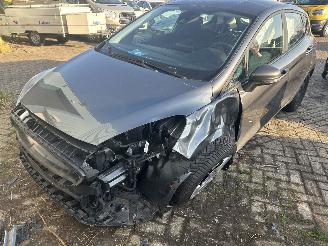 Voiture accidenté Ford Fiesta 1.0 Ecoboost Connected  5 Drs    ( 58234 Km ) 2021/1