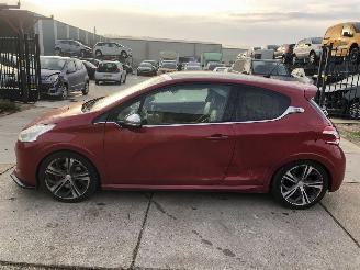 Auto incidentate Peugeot 208 GTI 200pk orig 56 dkm 2014/3